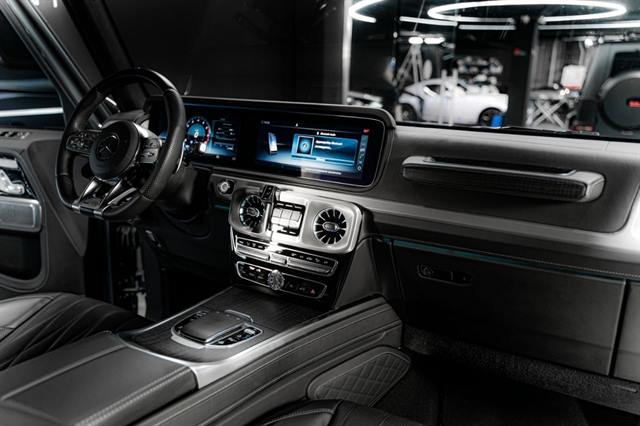 Салон Mercedes-Benz G‑Class после рестайлинга